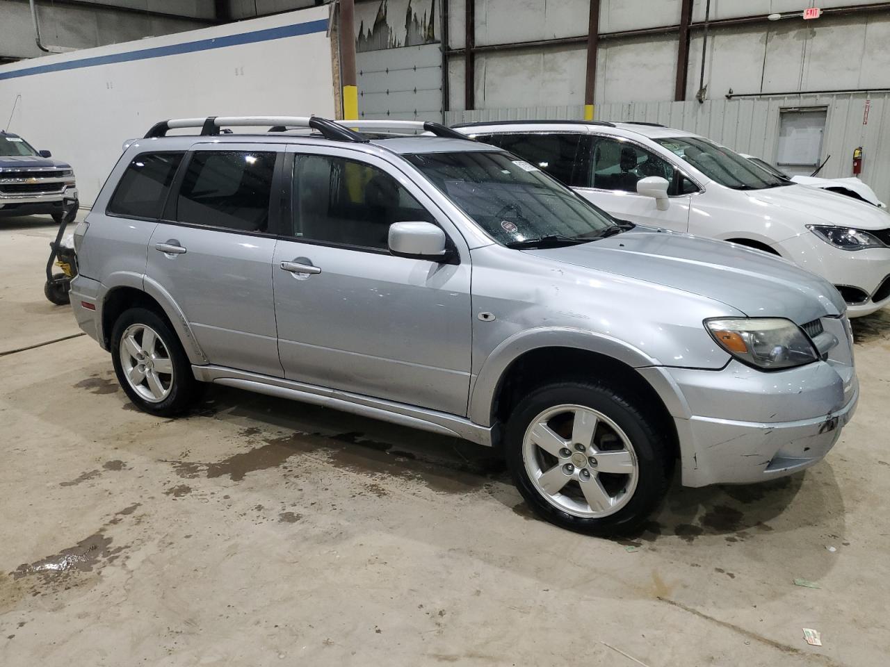 2005 MITSUBISHI OUTLANDER LIMITED photo 10