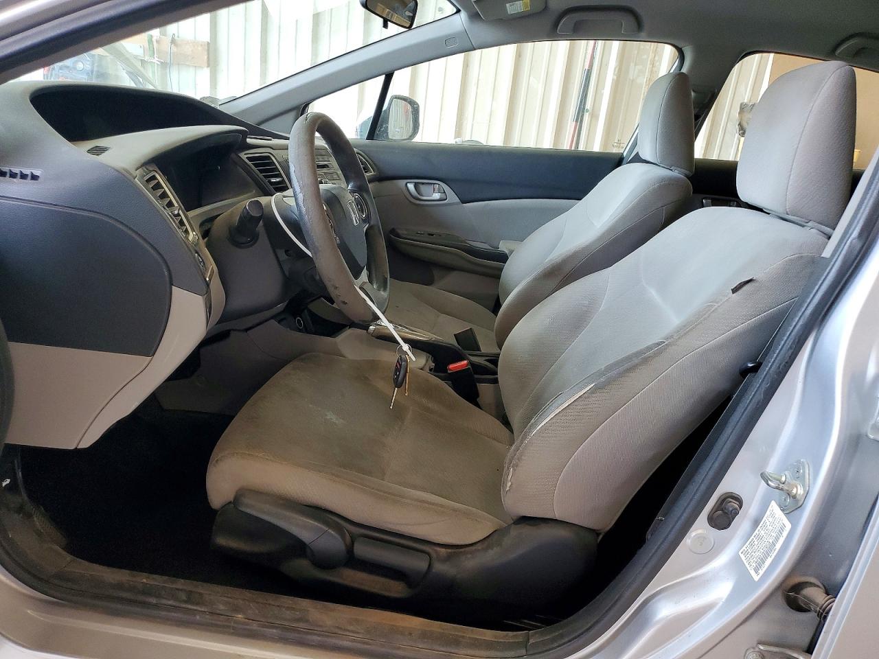 2013 HONDA CIVIC LX photo 7