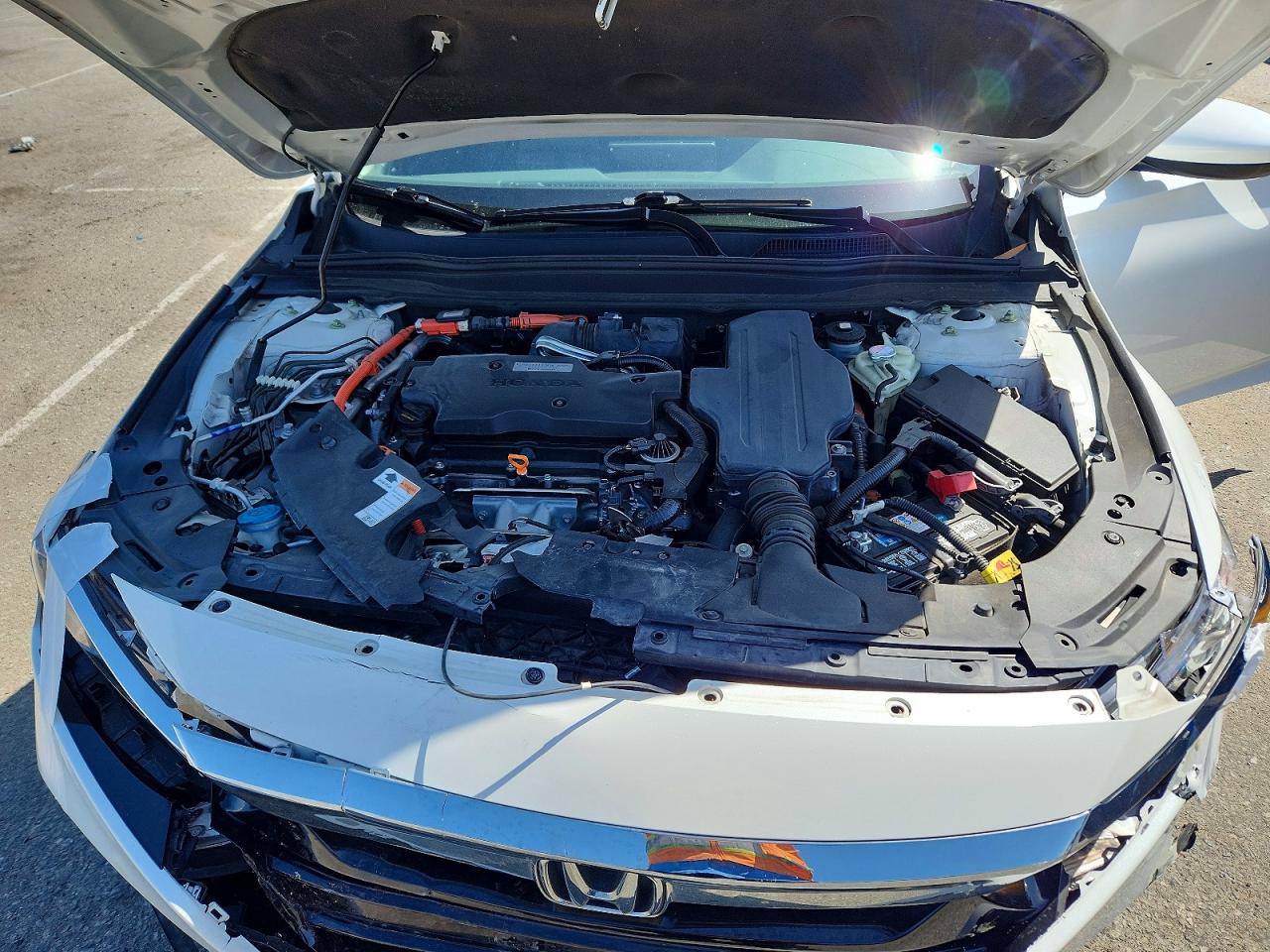 2018 HONDA ACCORD HYBRID EX photo 31
