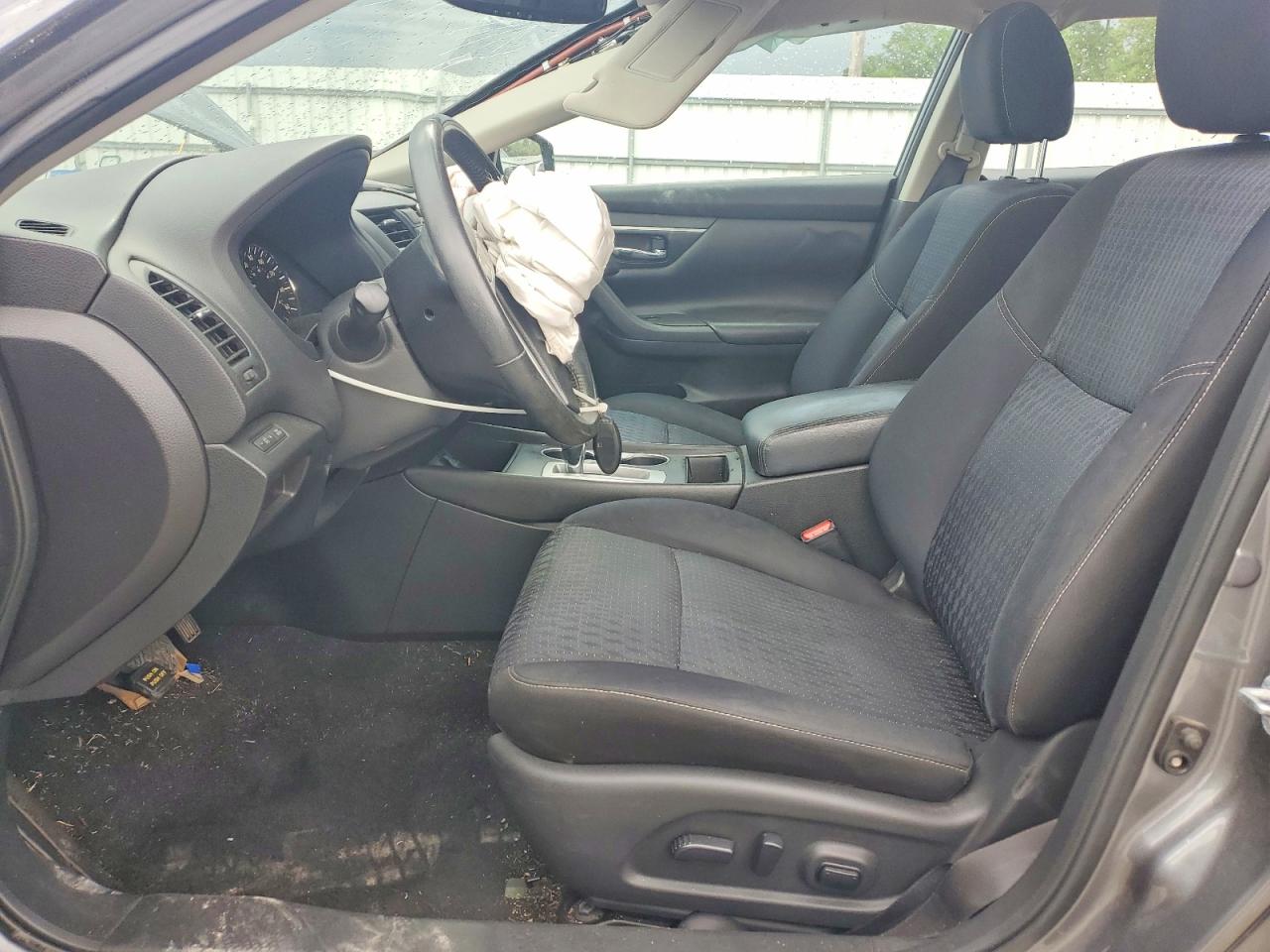 2016 NISSAN ALTIMA 2.5 SV photo 13
