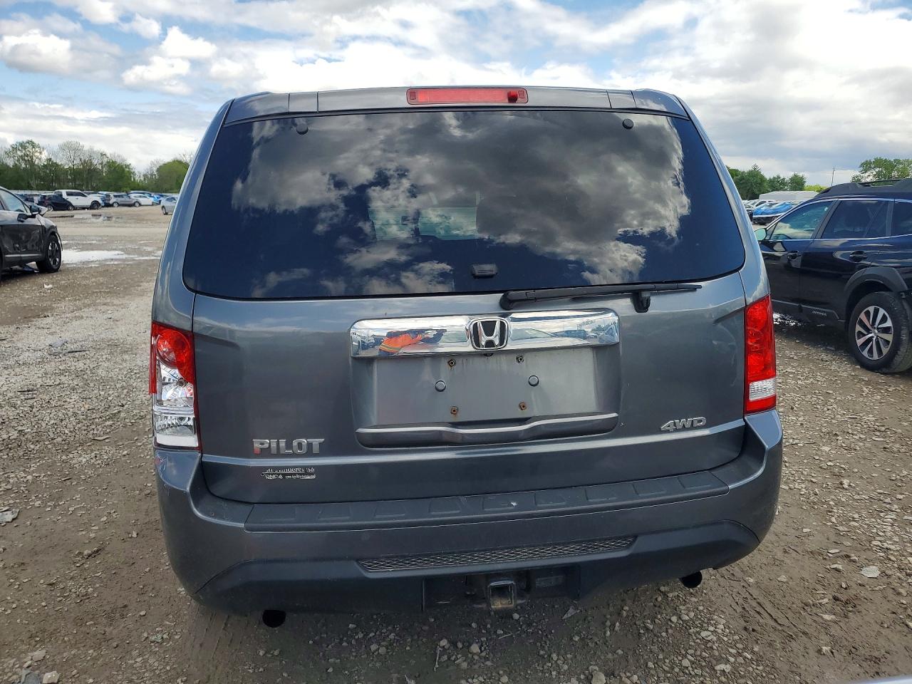 2012 HONDA PILOT EXL photo 11