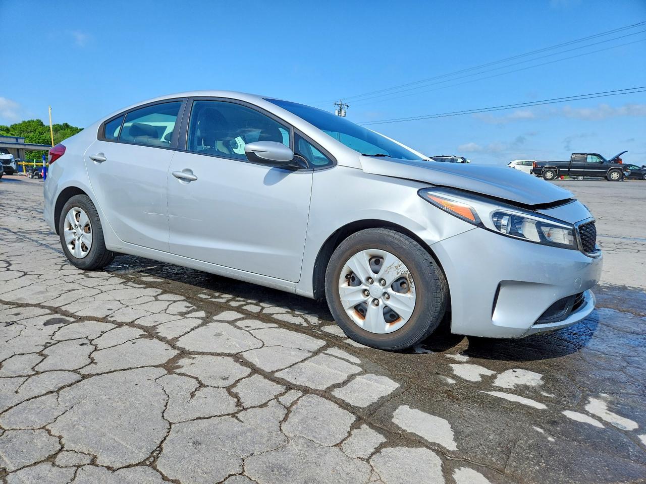 2017 KIA FORTE LX photo 7