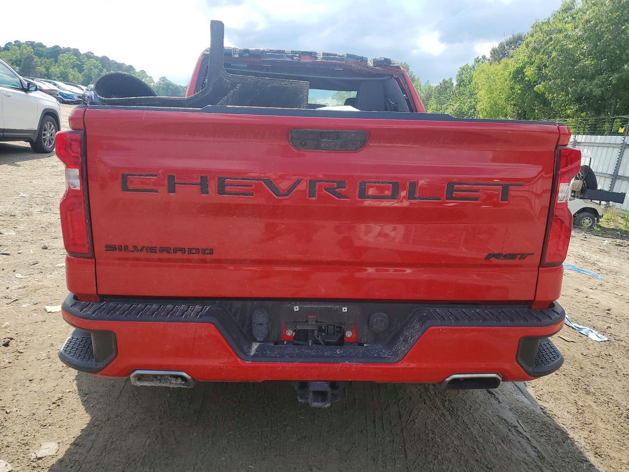 2020 CHEVROLET SILVERADO K1500 RST photo 11