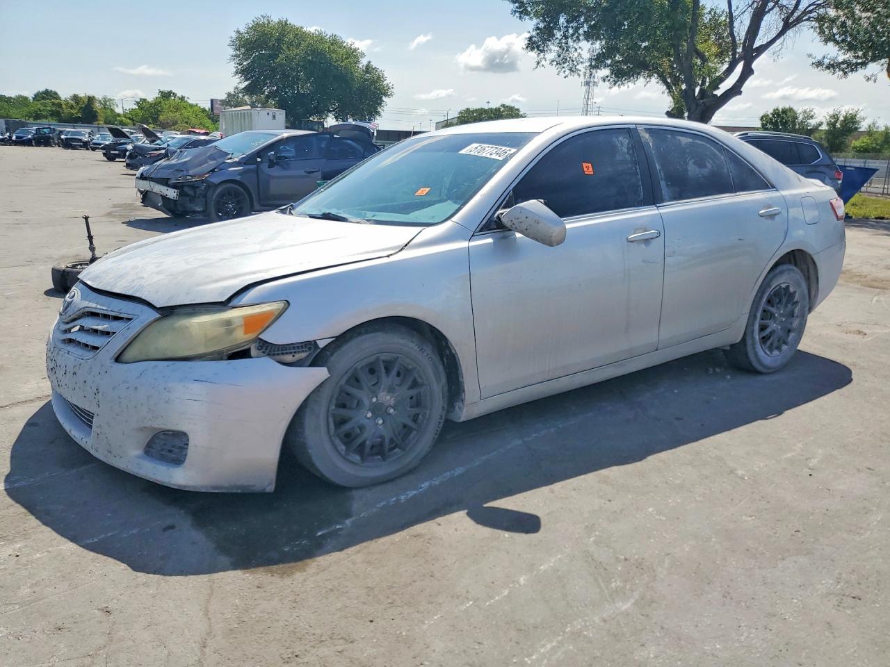 2010 TOYOTA CAMRY