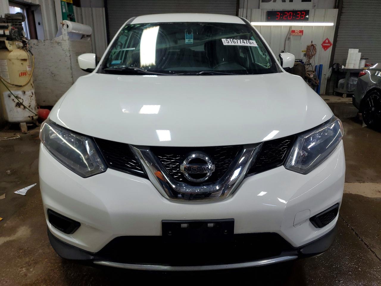 2016 NISSAN ROGUE S photo 13