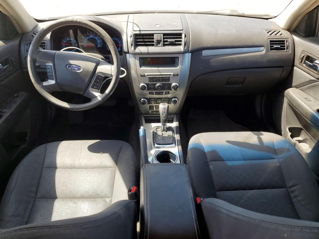 2011 FORD FUSION SE photo 15