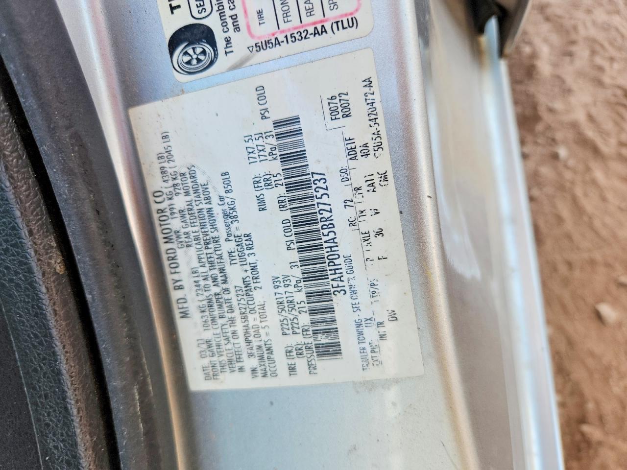 2011 FORD FUSION SE photo 23