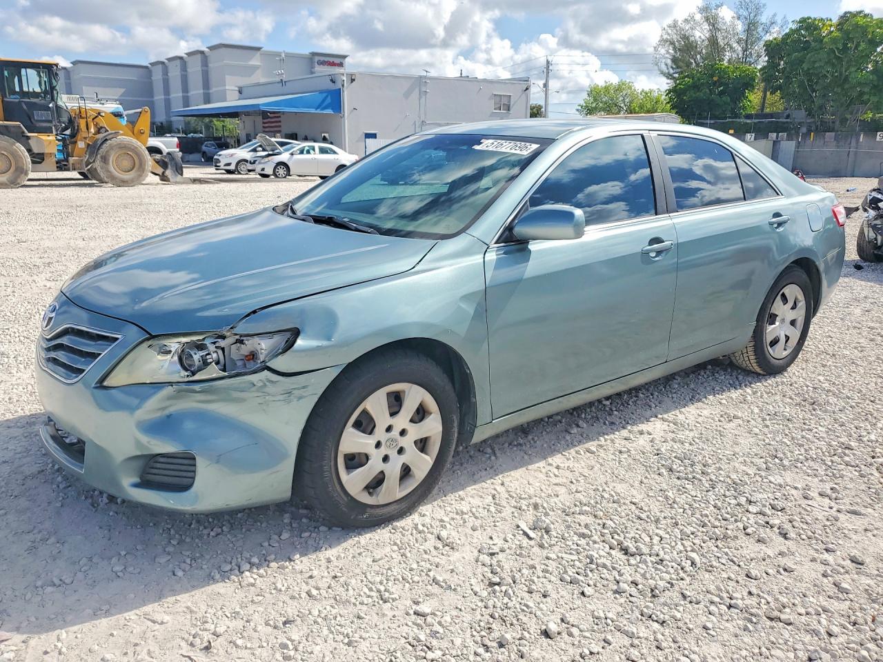 2010 TOYOTA CAMRY