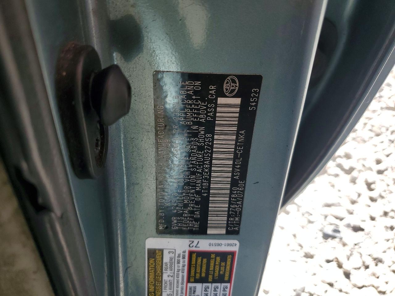 2010 TOYOTA CAMRY LE photo 12