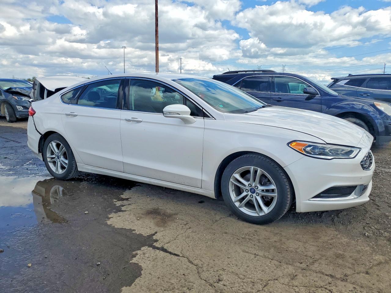 2018 FORD FUSION SE photo 10