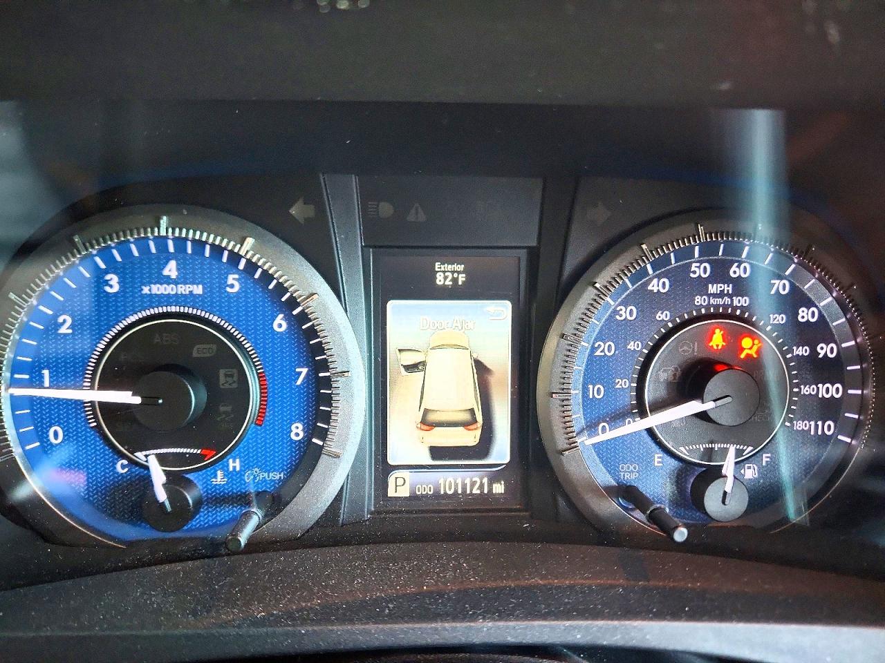 2017 TOYOTA SIENNA XLE 8-PASSENGER photo 25
