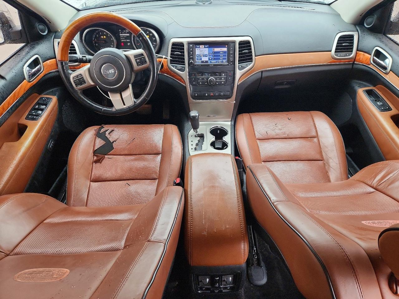 2012 JEEP GRAND CHEROKEE OVERLAND photo 8