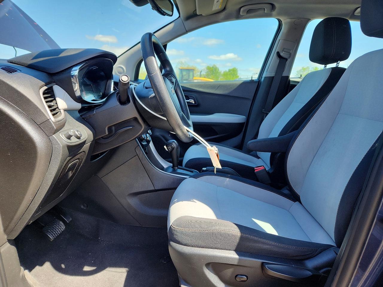 2019 CHEVROLET TRAX LS photo 13