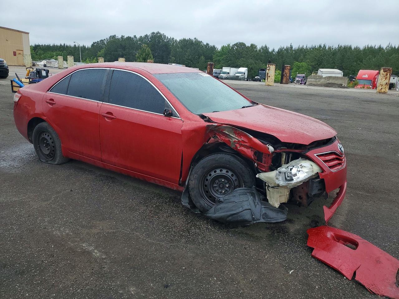 2011 TOYOTA CAMRY LE photo 7