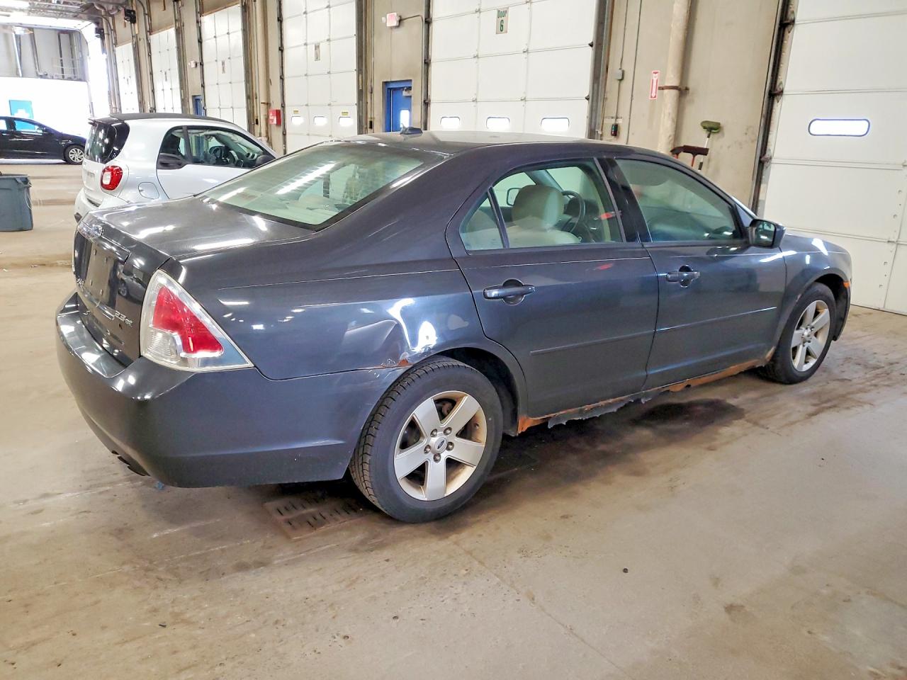2007 FORD FUSION SE photo 3