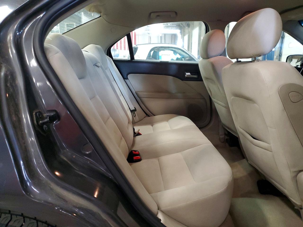 2007 FORD FUSION SE photo 10