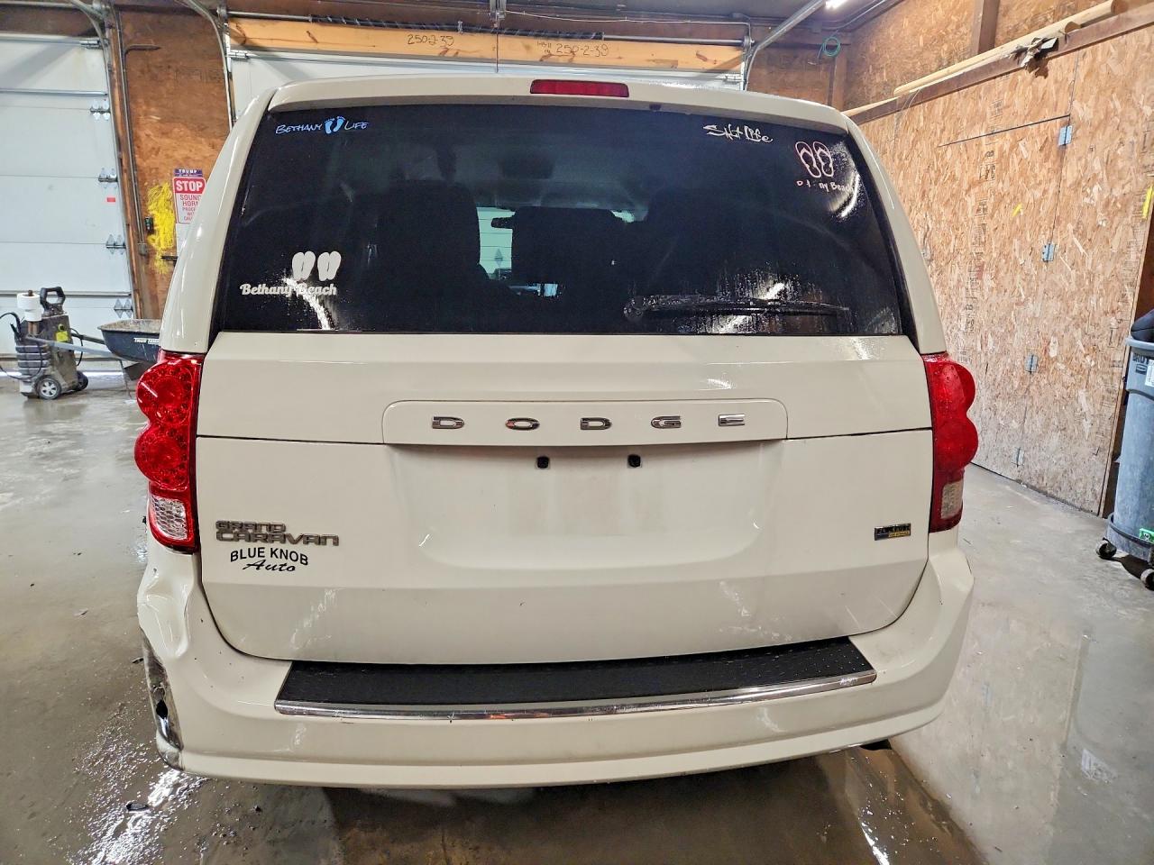 2012 DODGE GRAND CARAVAN SXT photo 11