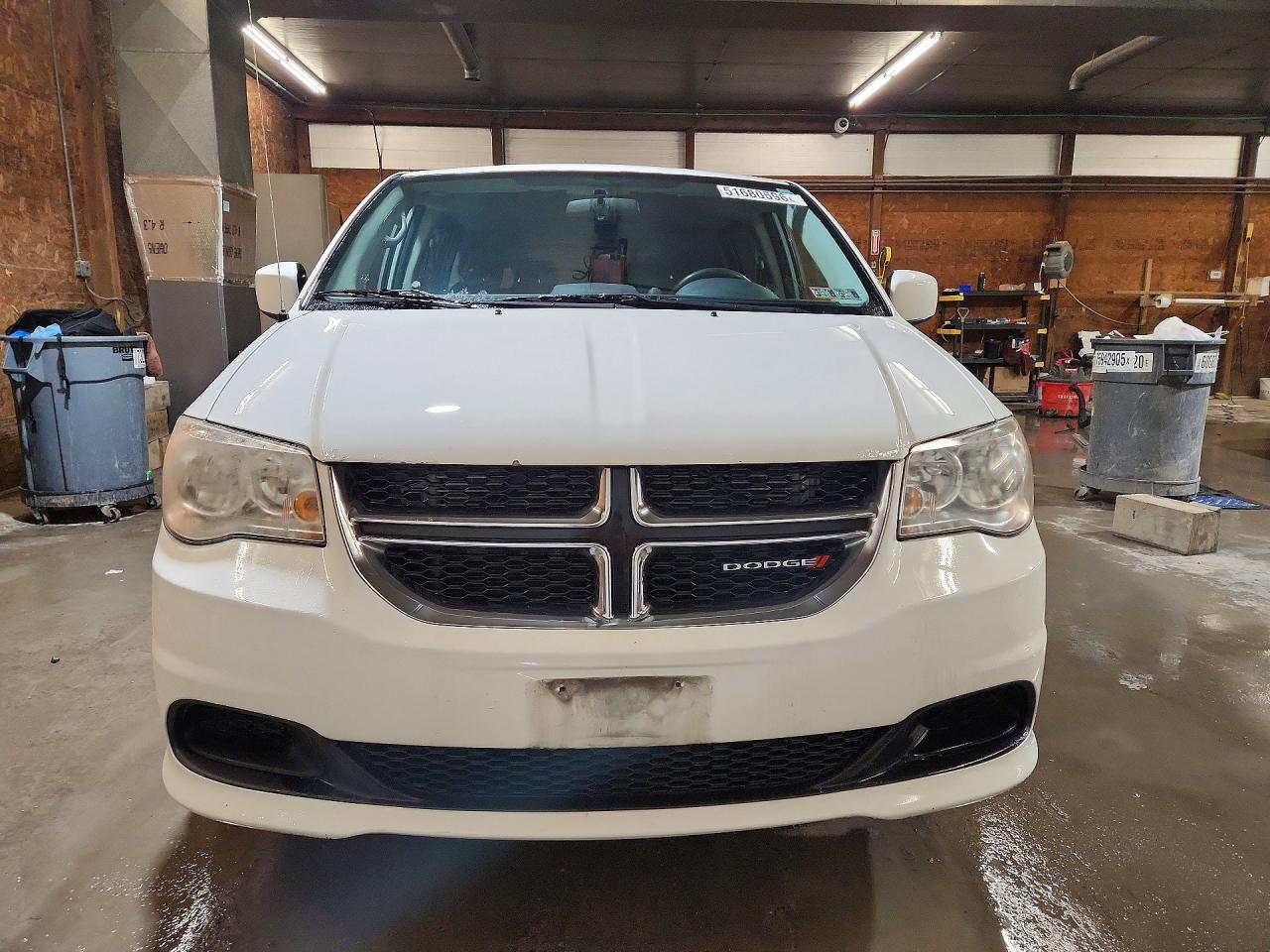 2012 DODGE GRAND CARAVAN SXT photo 9