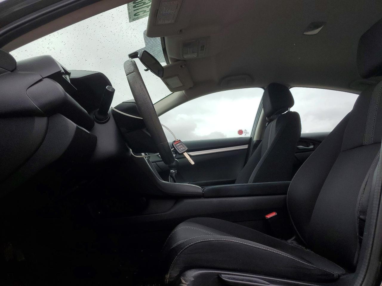 2016 HONDA CIVIC LX photo 19