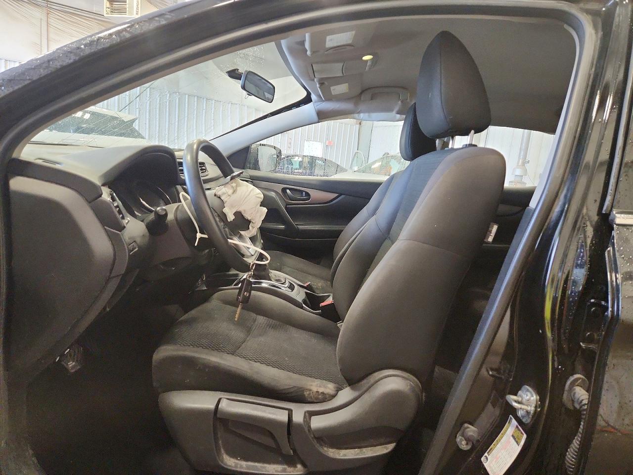 2018 NISSAN ROGUE SPORT S photo 19
