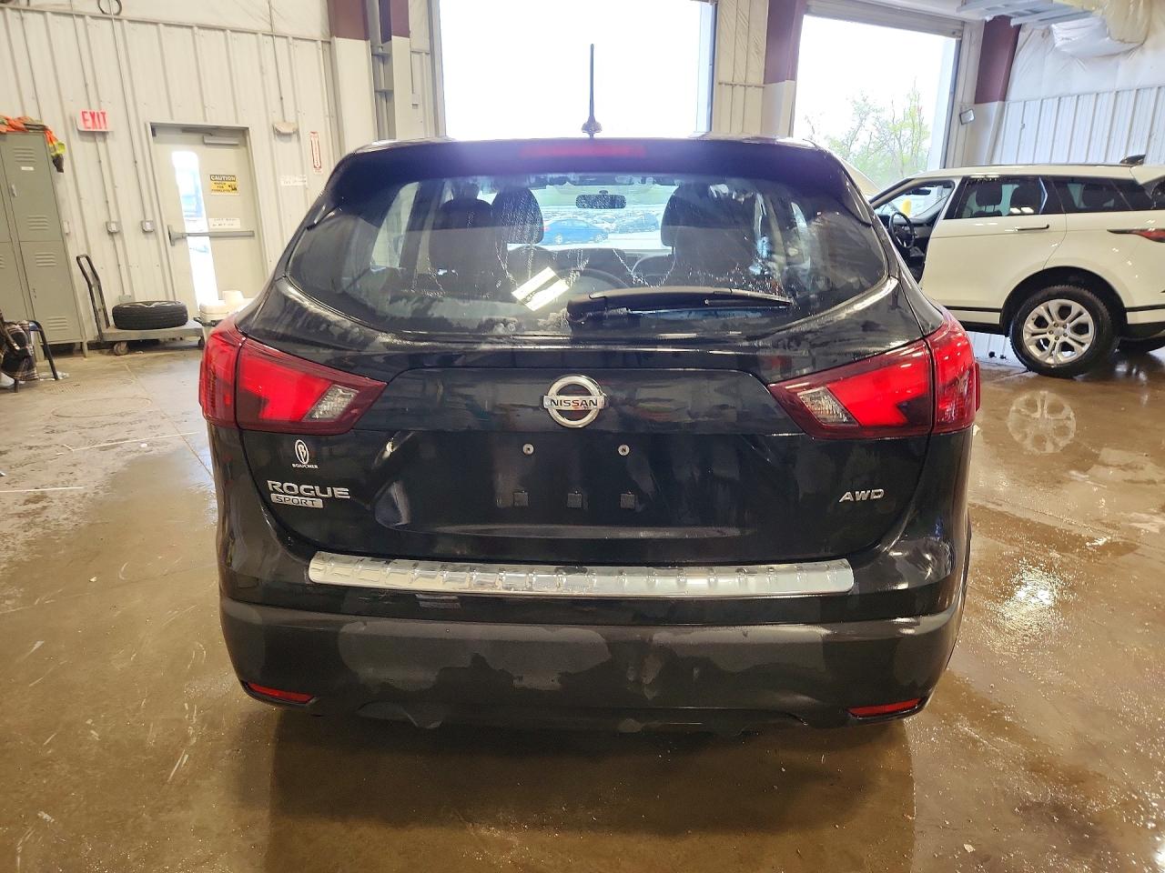 2018 NISSAN ROGUE SPORT S photo 16
