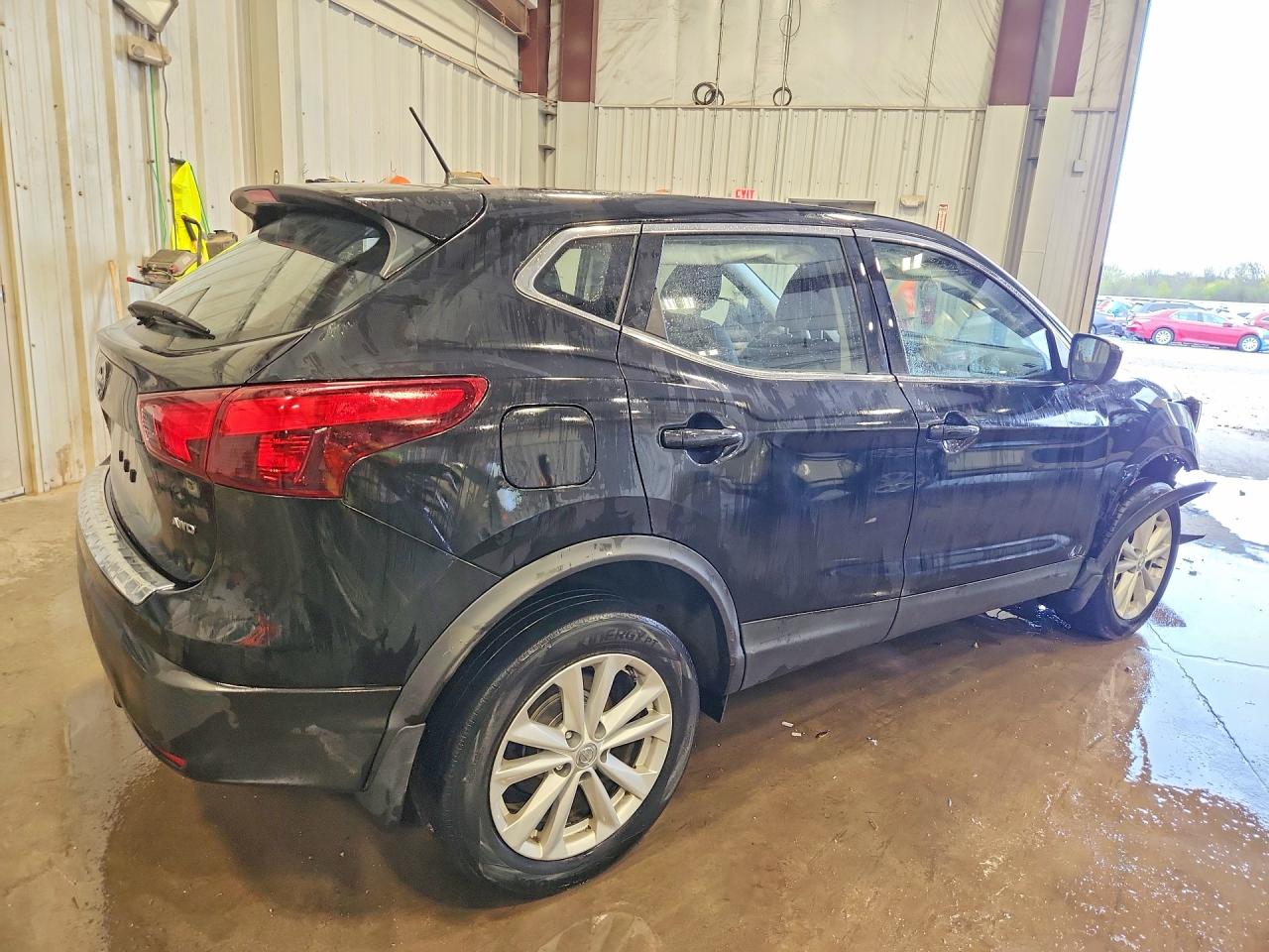 2018 NISSAN ROGUE SPORT S photo 7