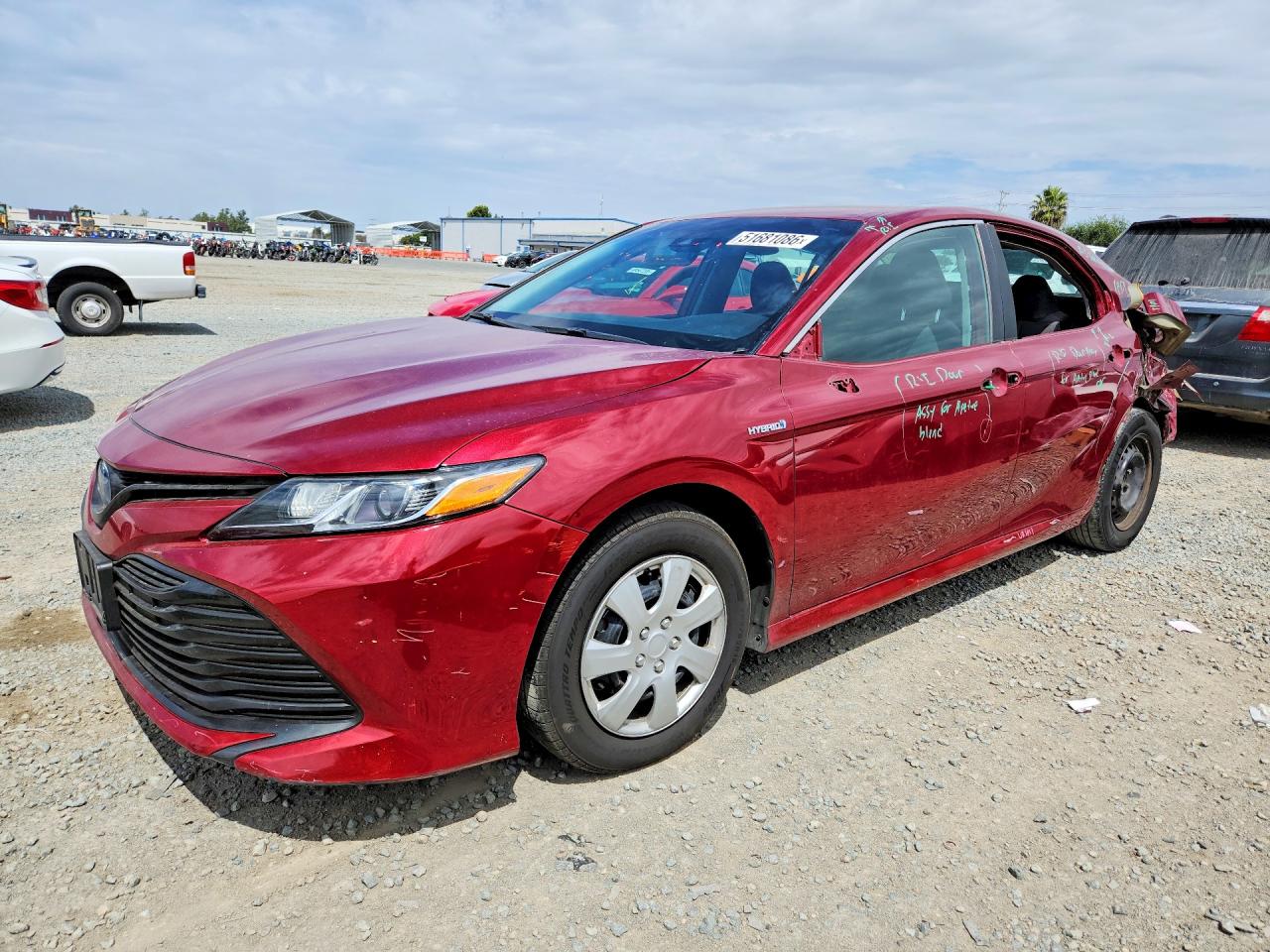 2020 TOYOTA CAMRY