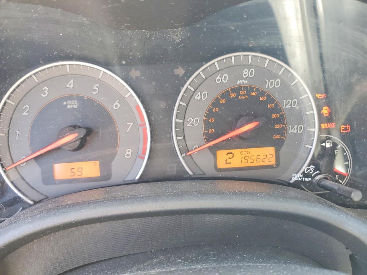 2010 TOYOTA COROLLA S photo 17