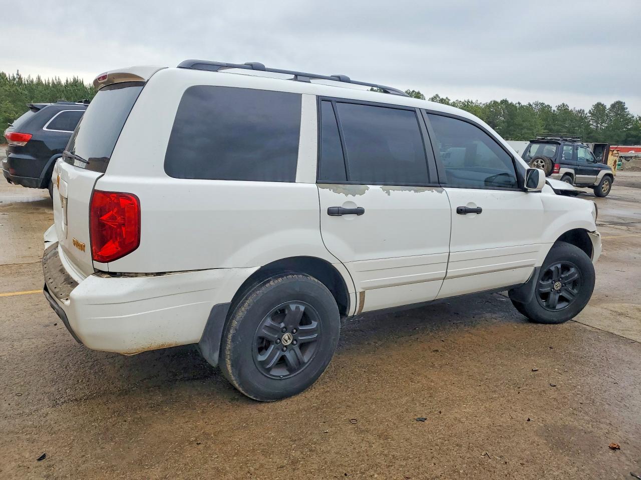 2005 HONDA PILOT EX photo 3