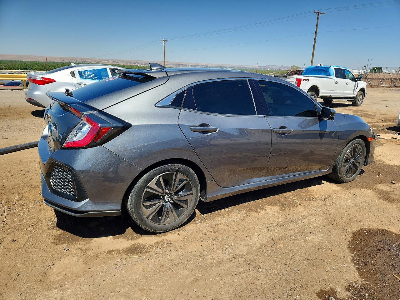 2017 HONDA CIVIC EX photo 5
