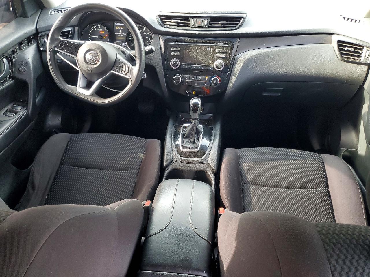 2018 NISSAN ROGUE SPORT S photo 22