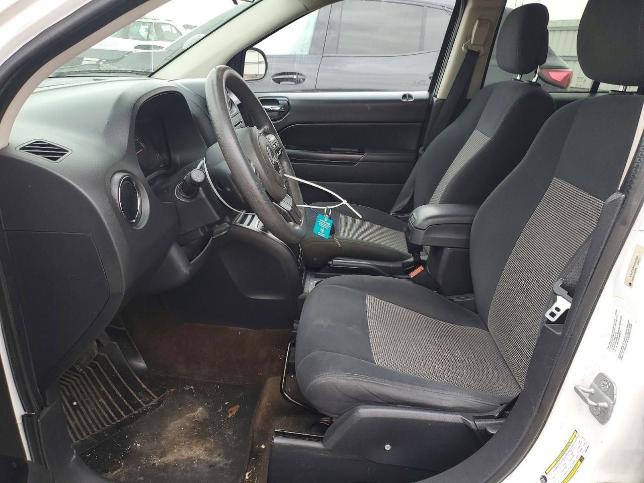 2014 JEEP COMPASS SPORT photo 13
