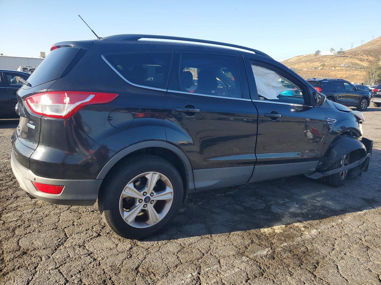 2014 FORD ESCAPE SE photo 7