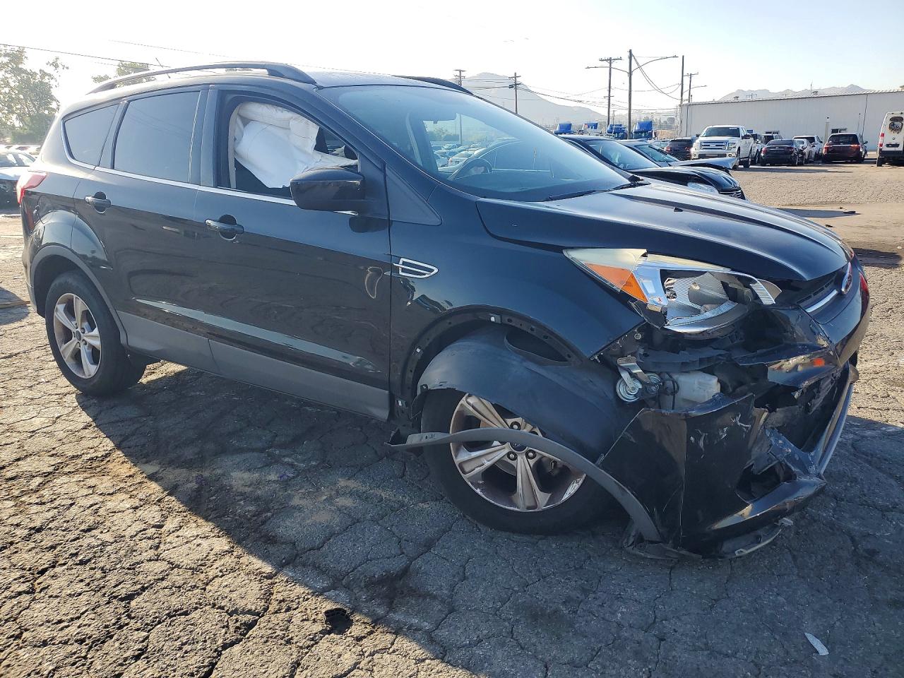 2014 FORD ESCAPE SE photo 10