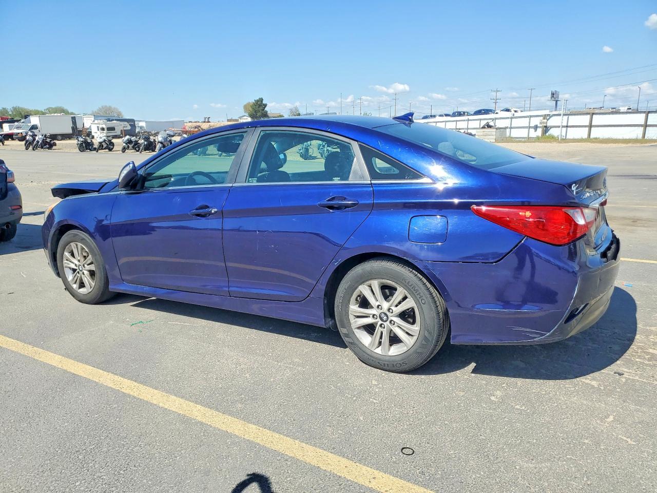 2014 HYUNDAI SONATA GLS photo 2