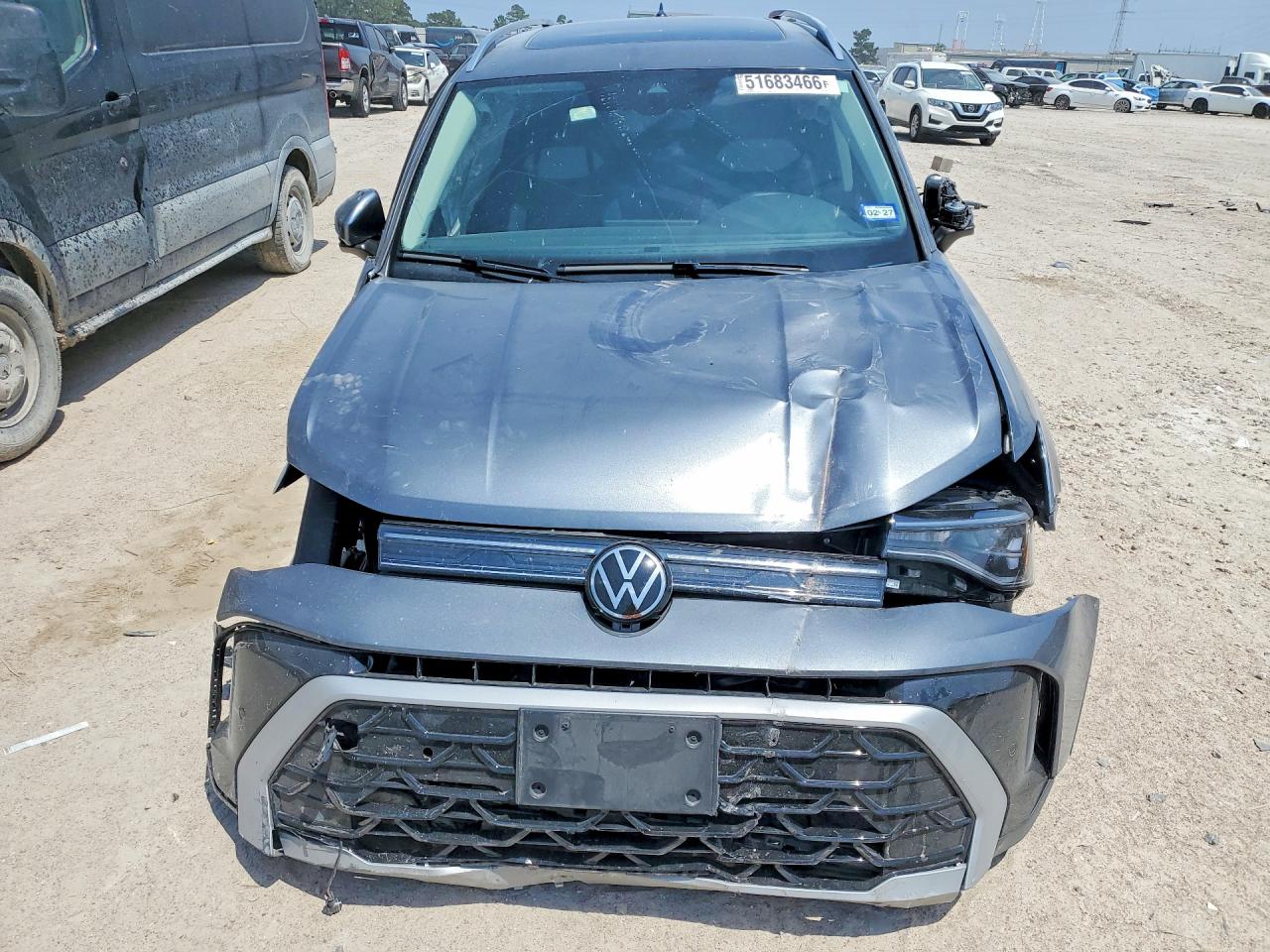 2025 VOLKSWAGEN TAOS SEL photo 5