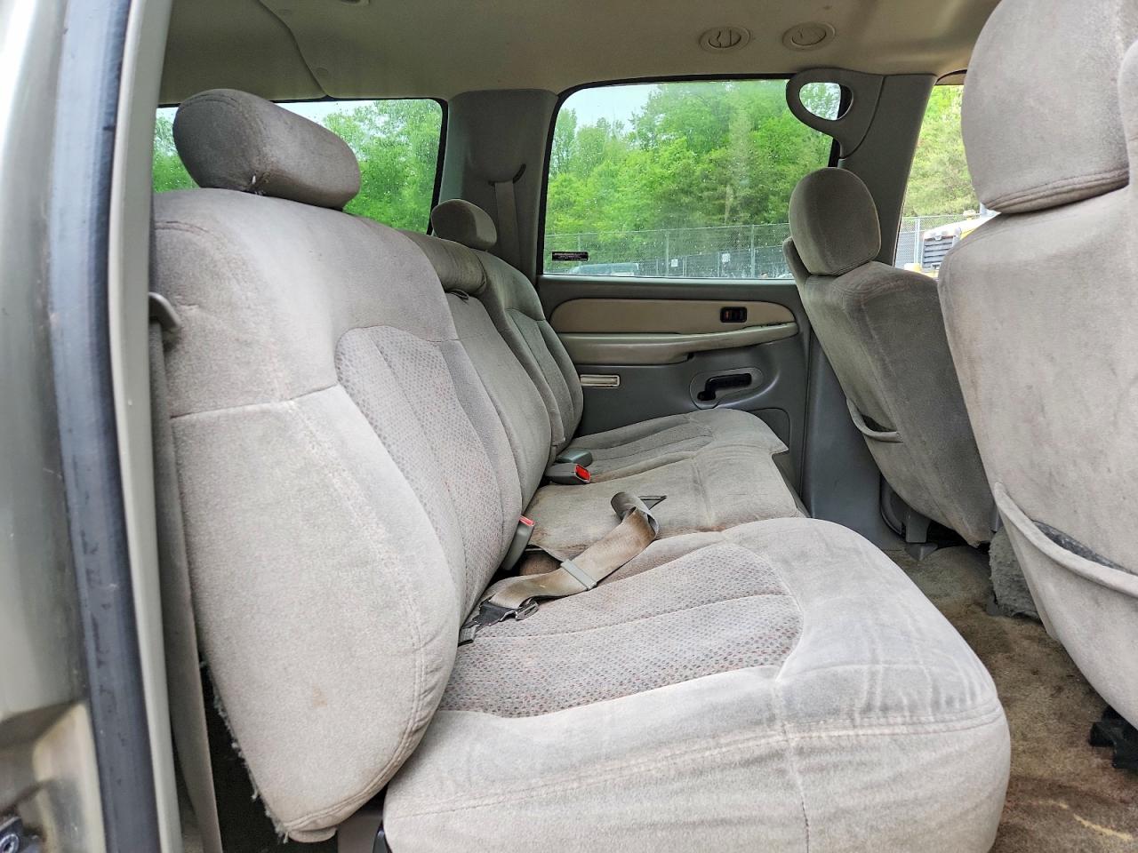 2000 CHEVROLET SUBURBAN K1500 photo 11