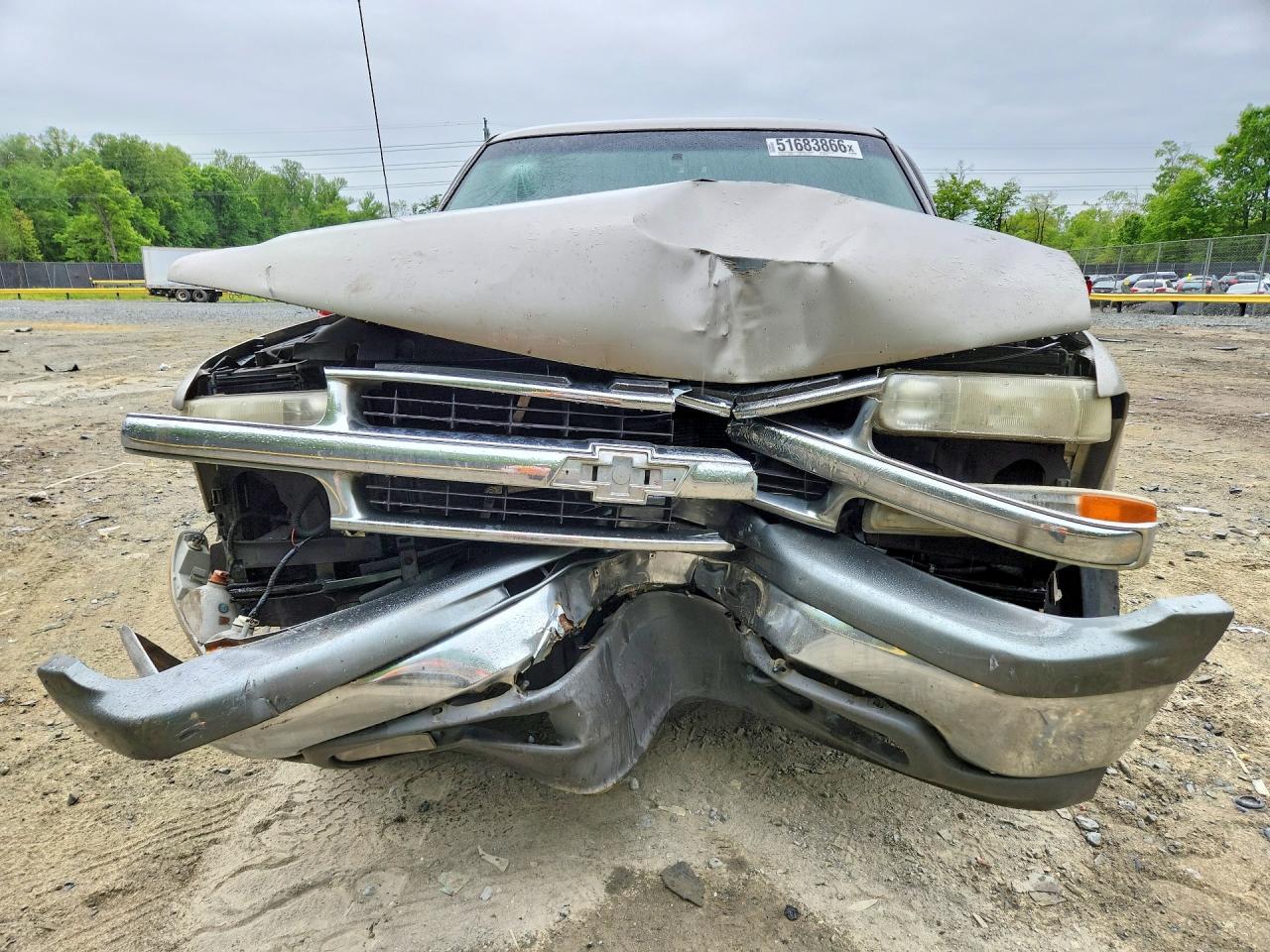 2000 CHEVROLET SUBURBAN K1500 photo 5