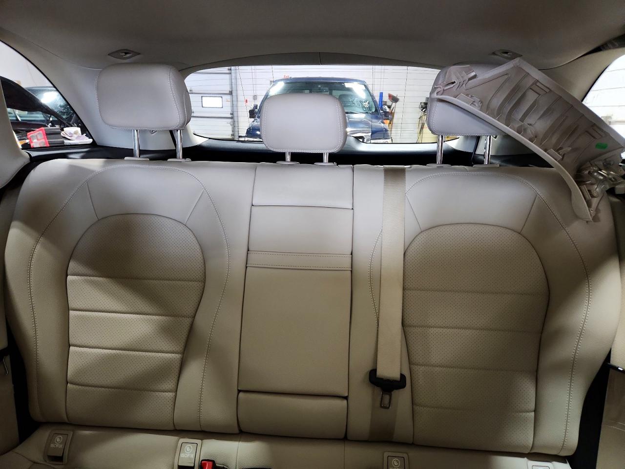 2016 MERCEDES-BENZ GLC 300 4MATIC photo 28