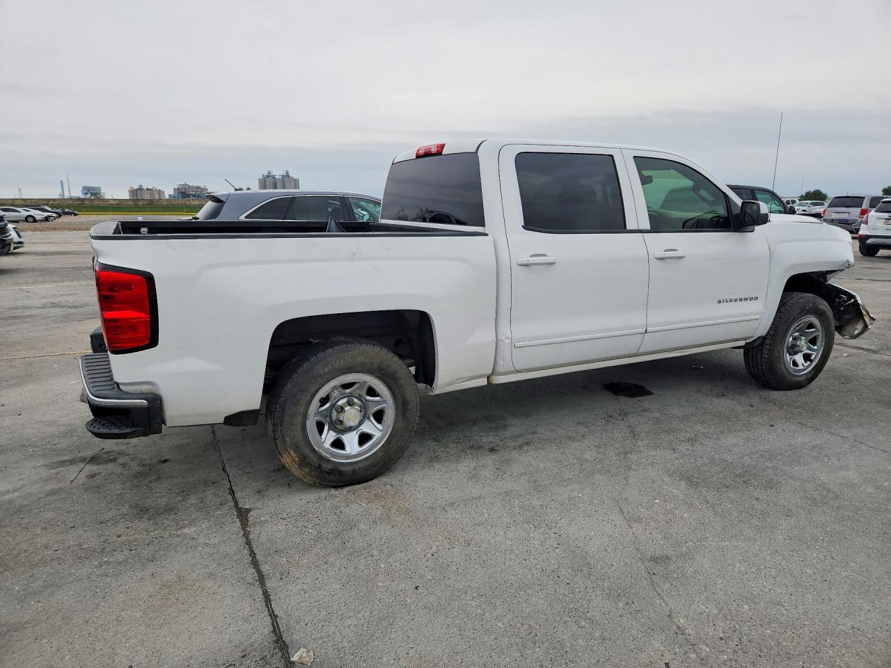2015 CHEVROLET SILVERADO C1500 LT photo 5