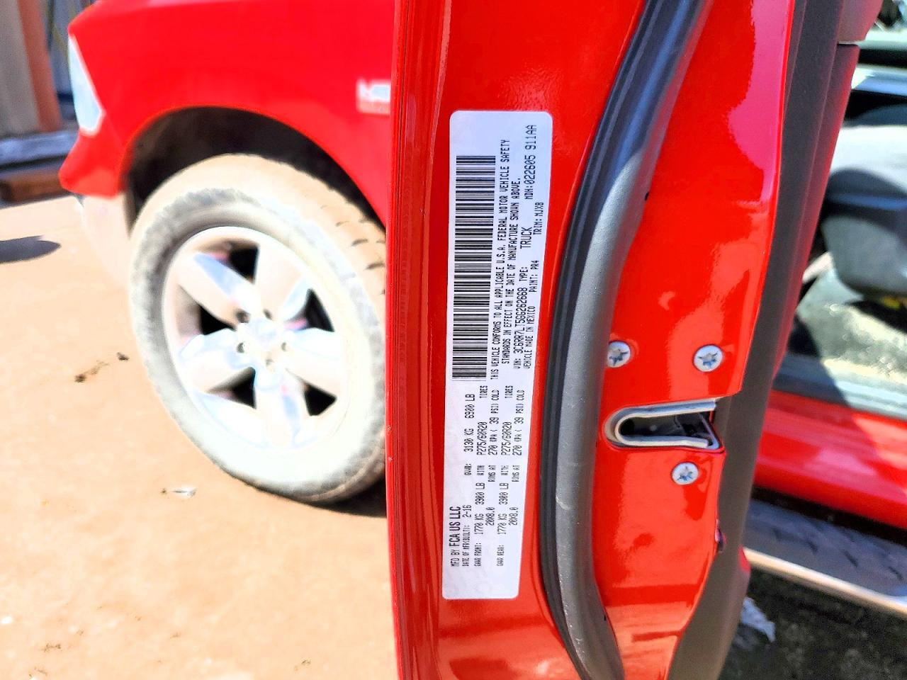 2016 RAM 1500 SLT photo 23