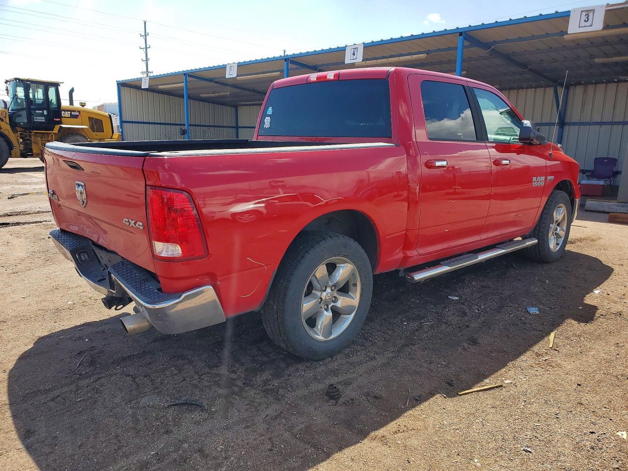 2016 RAM 1500 SLT photo 5