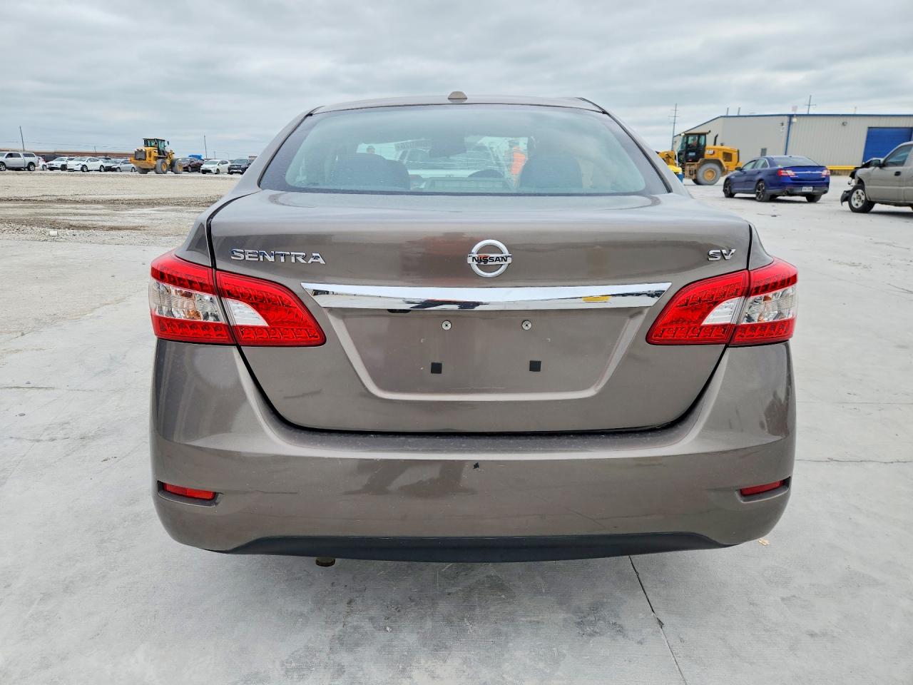 2015 NISSAN SENTRA SV photo 16