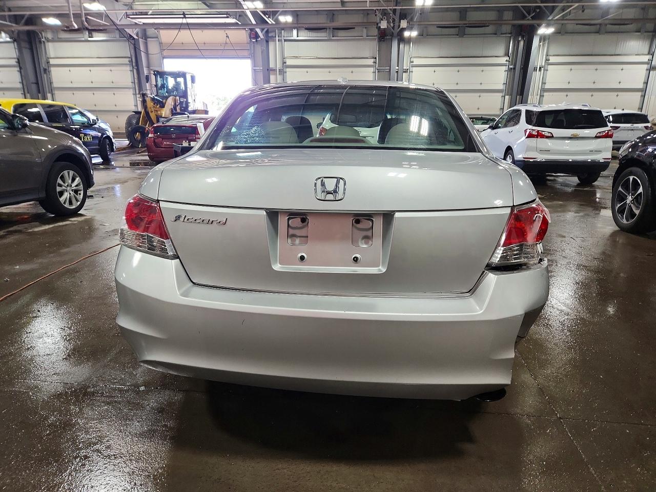 2010 HONDA ACCORD EXL photo 11