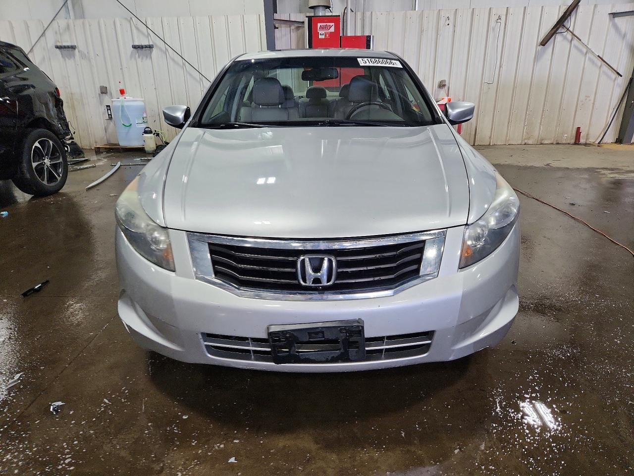 2010 HONDA ACCORD EXL photo 9