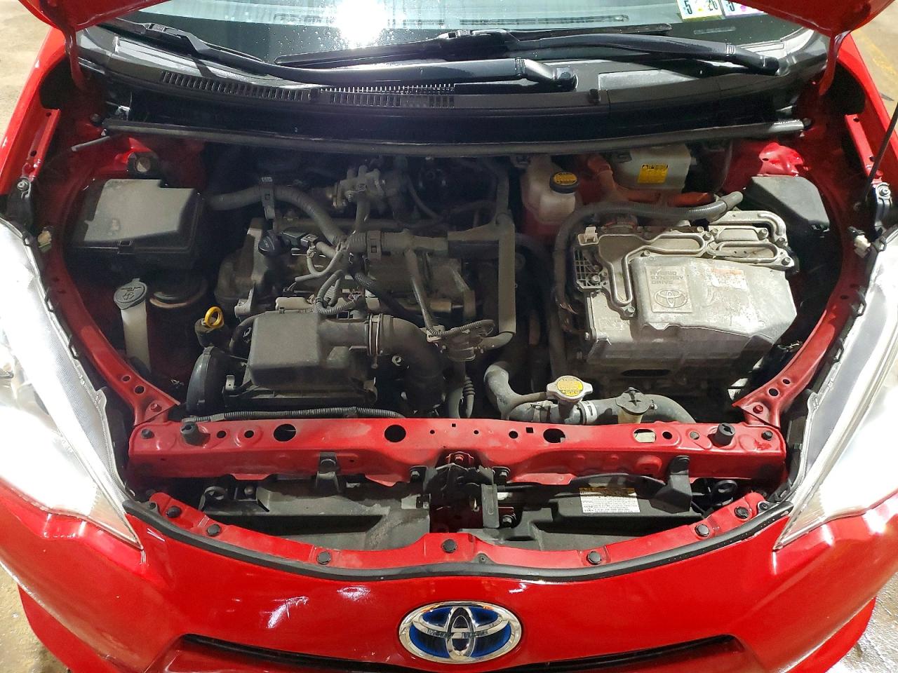 2013 TOYOTA PRIUS C TWO photo 21