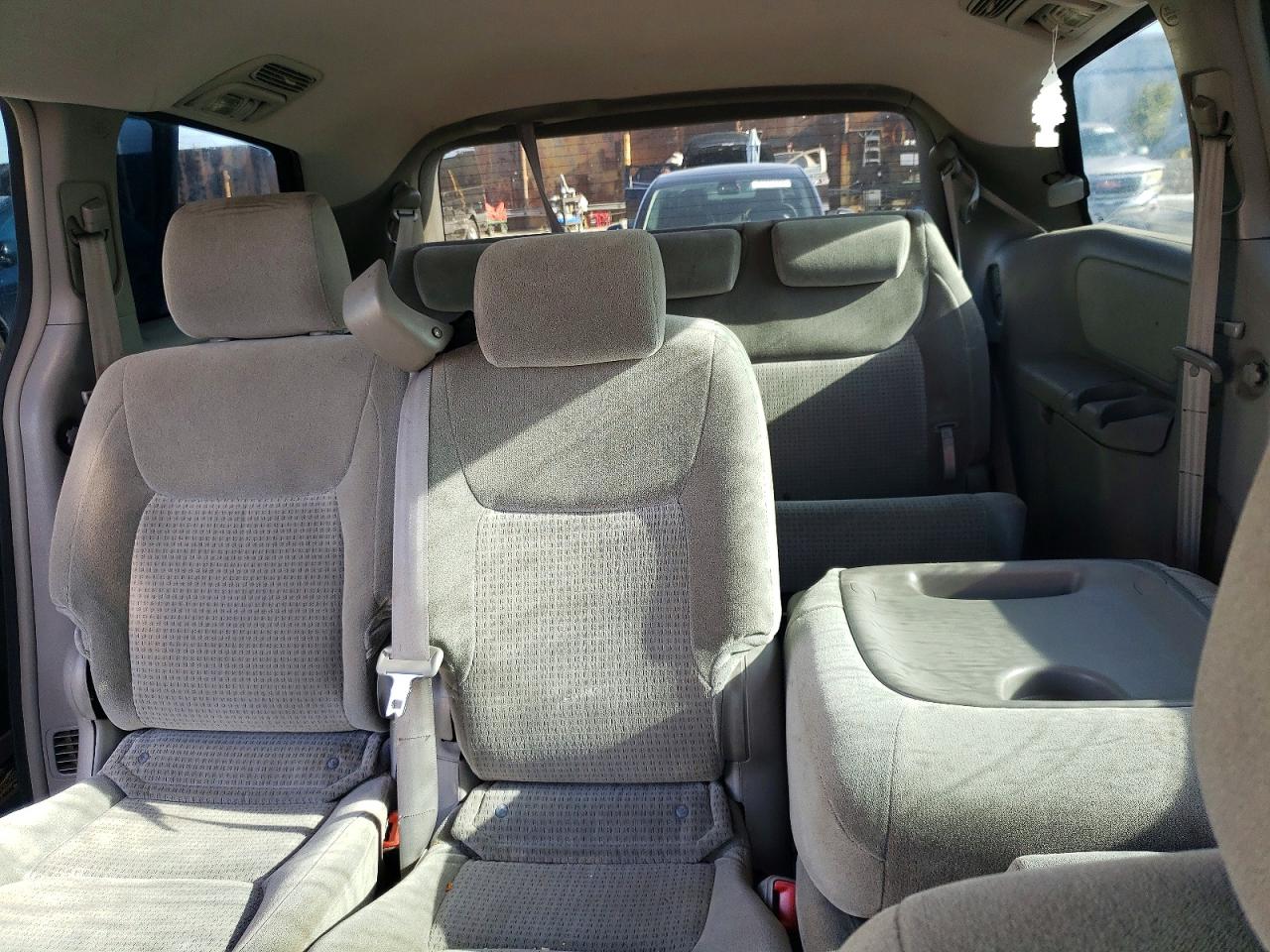 2007 TOYOTA SIENNA CE 8-PASSENGER photo 10