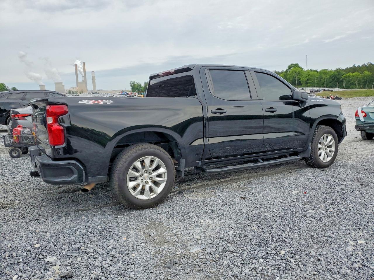 2023 CHEVROLET SILVERADO K1500 CUSTOM photo 5