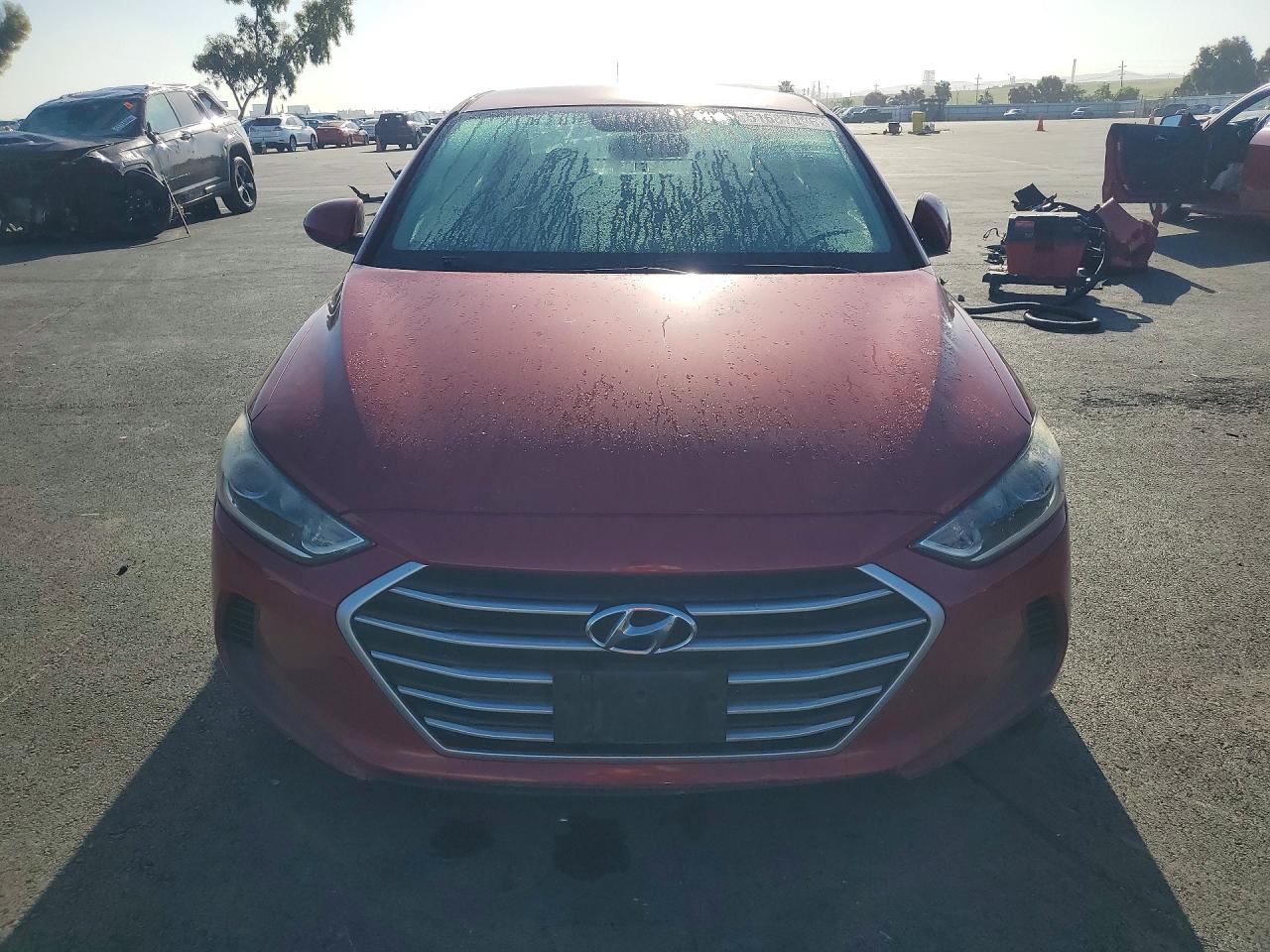 2017 HYUNDAI ELANTRA SE photo 9