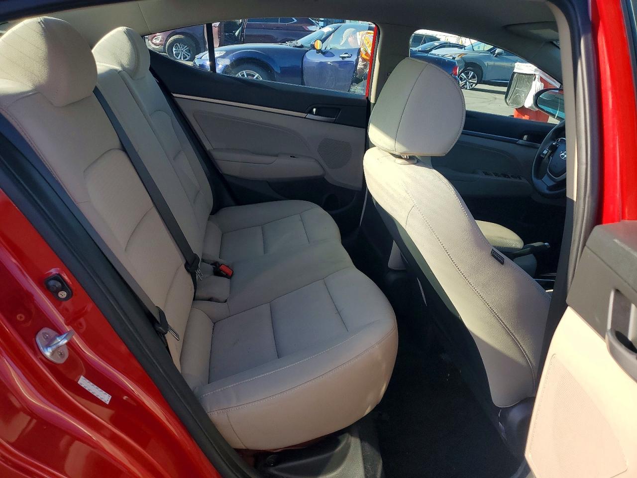 2017 HYUNDAI ELANTRA SE photo 19